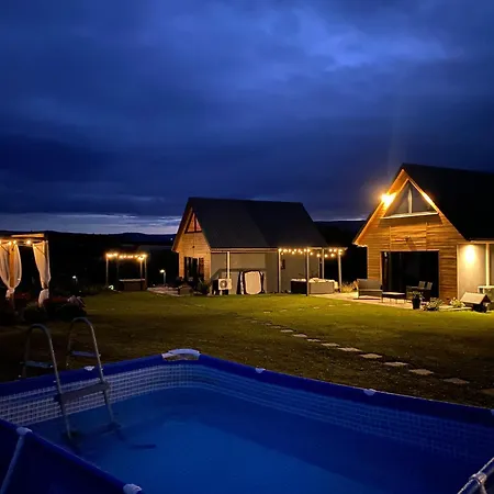 Sklonowane Pod Czarna Gora